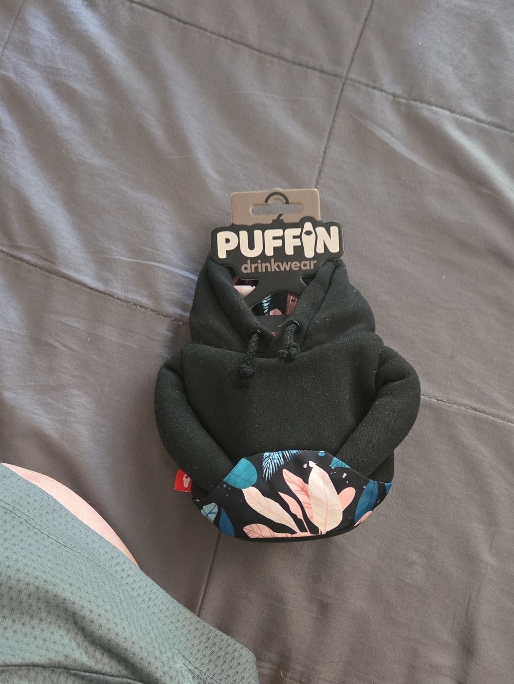 Puffin Keep your can drink or glass Drink cool and style.